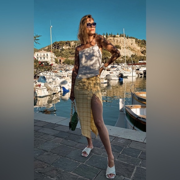 Zara Yellow Plaid Midi Slit Skirt Size L - Picture 3 of 13